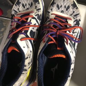 Mizuno Wave Creation 15